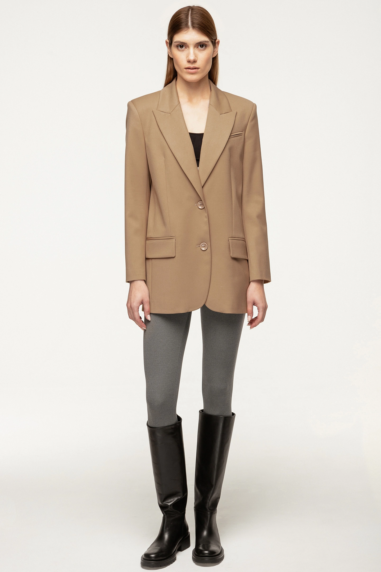 Однобортный жакет свободной формы