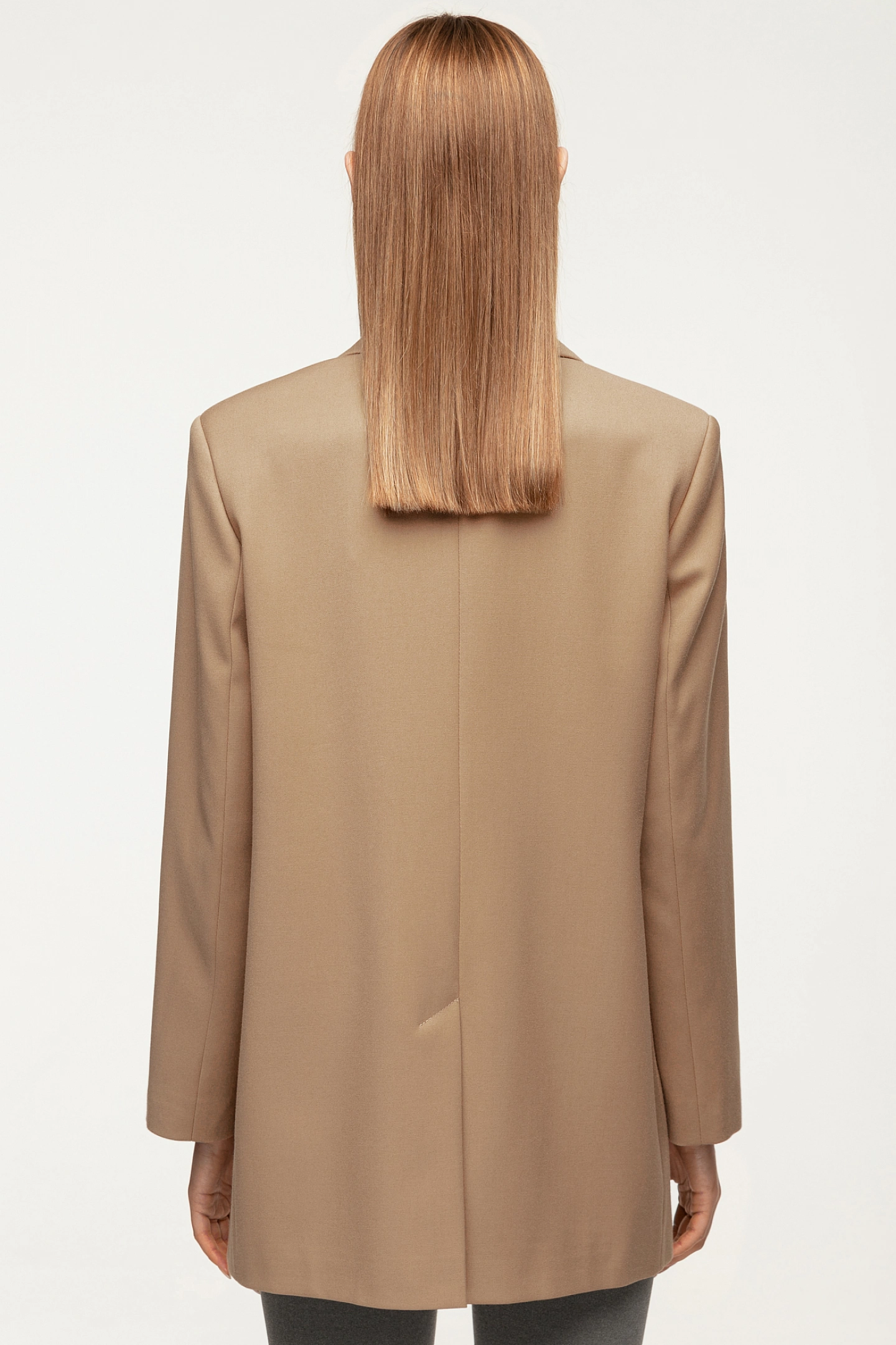 Однобортный жакет свободной формы