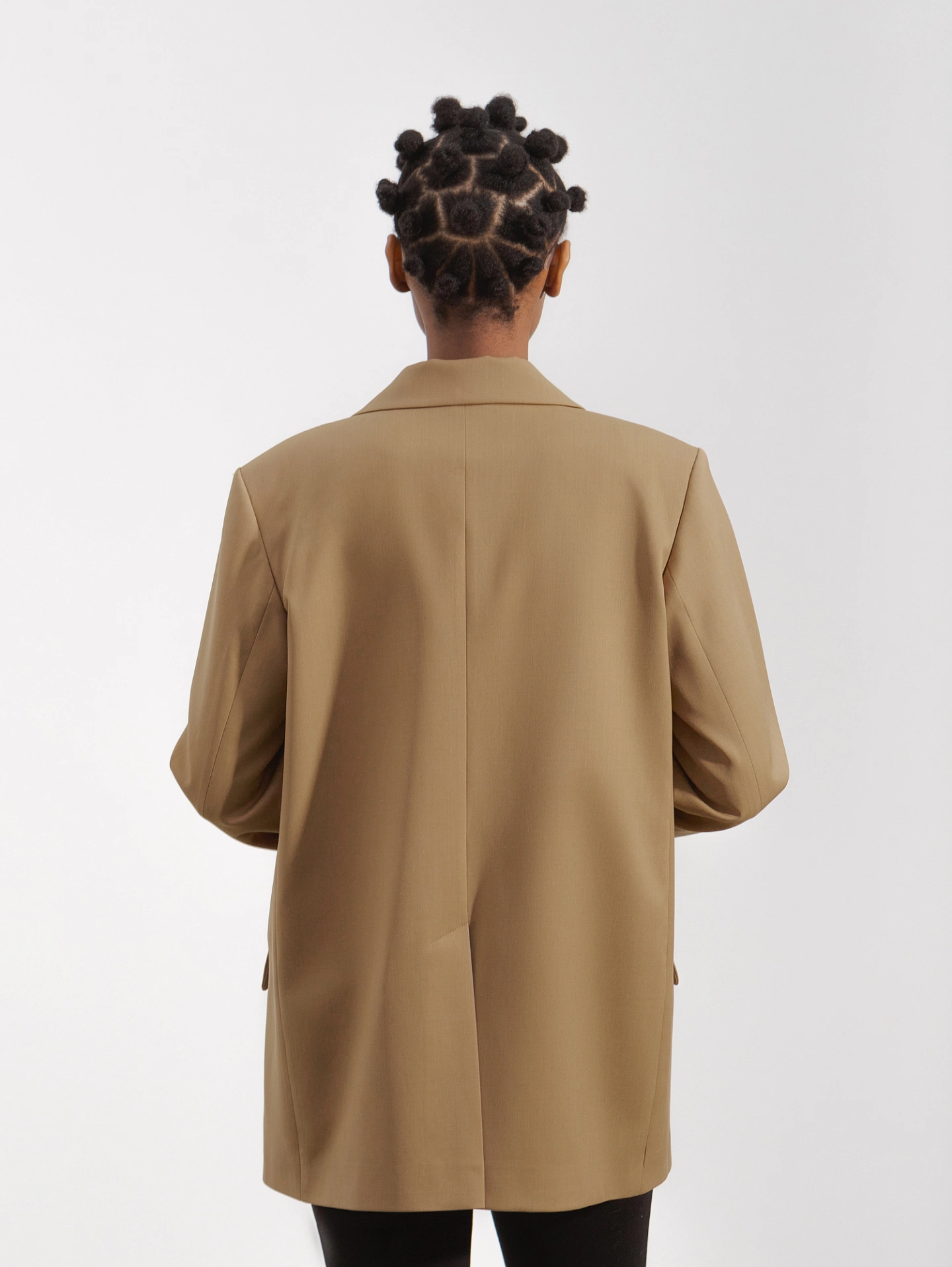 Однобортный жакет свободной формы