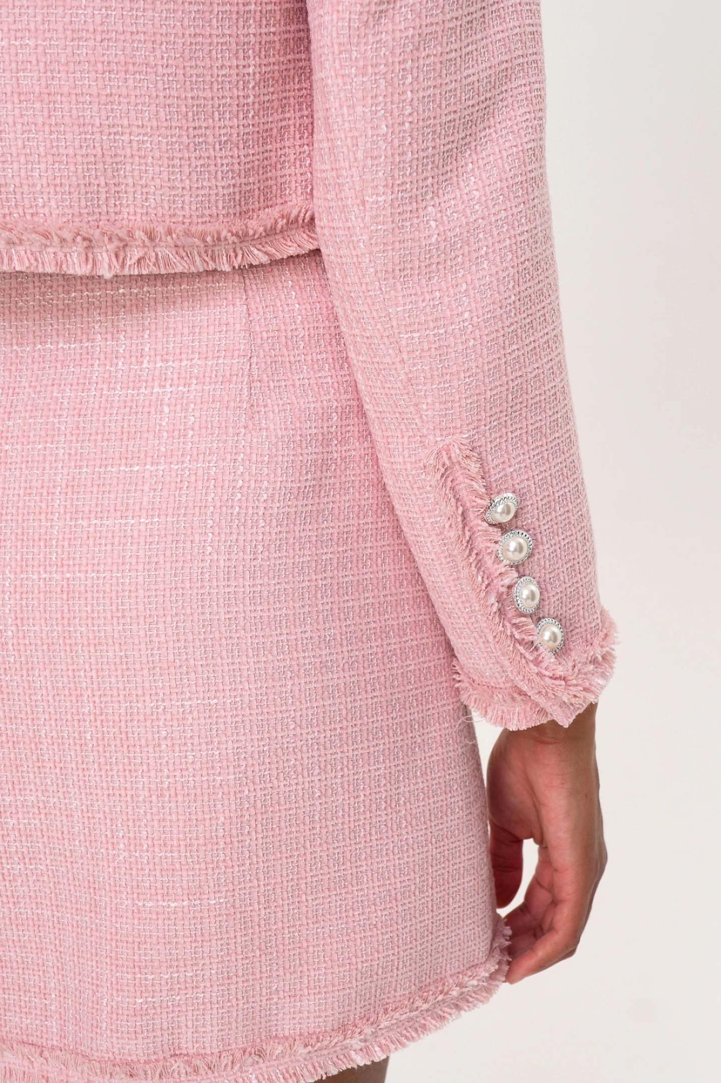 Жакет из твида короткий