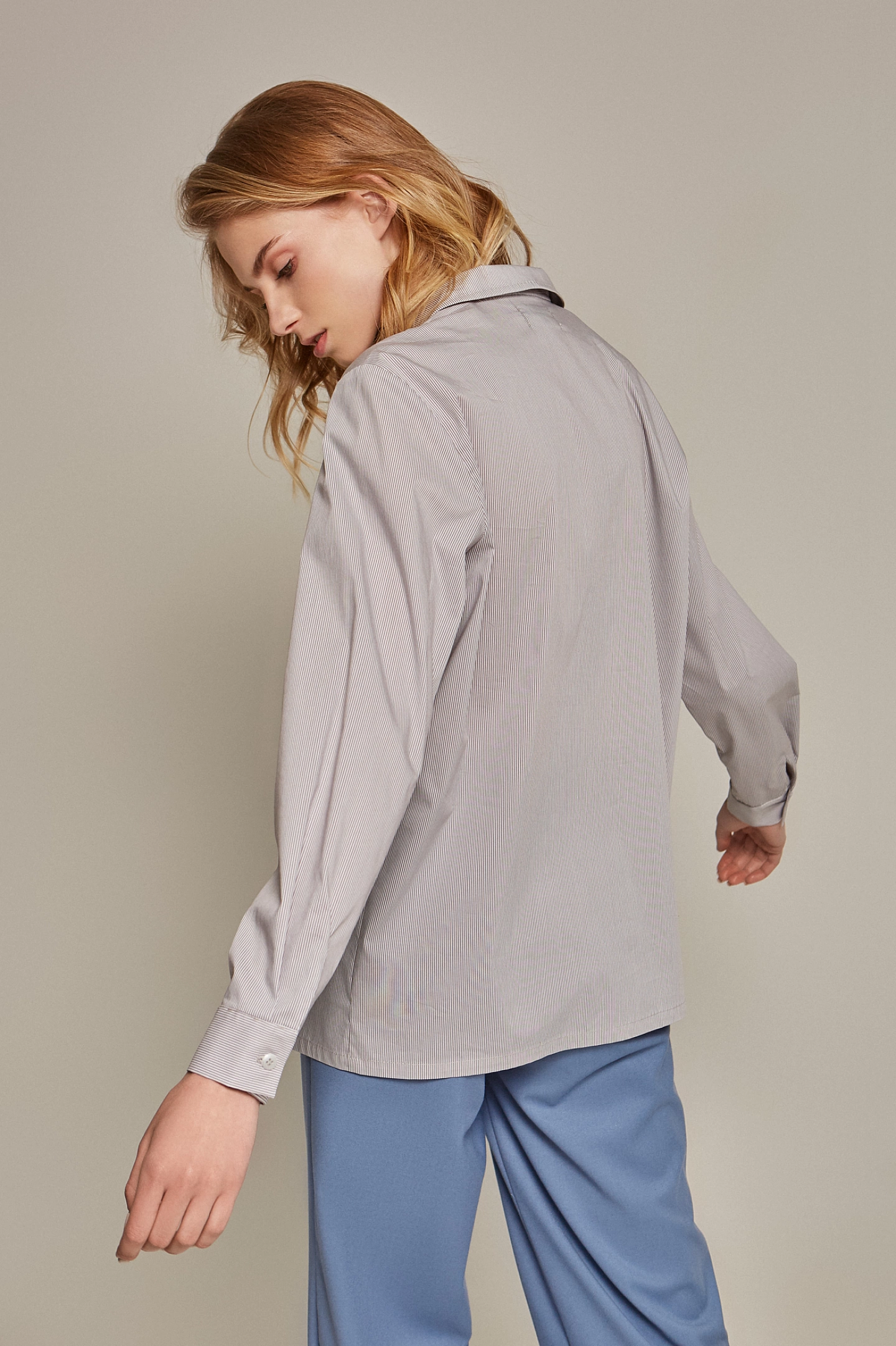 Рубашка с накладными карманами