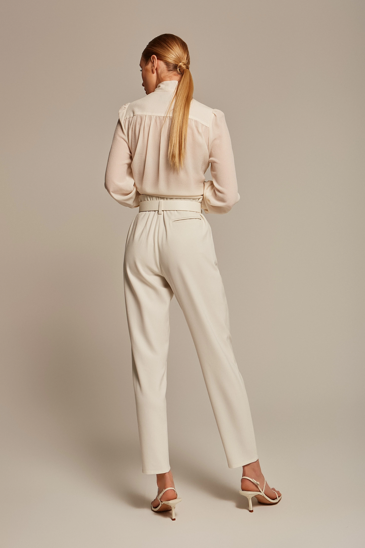 Брюки бананы без пояса