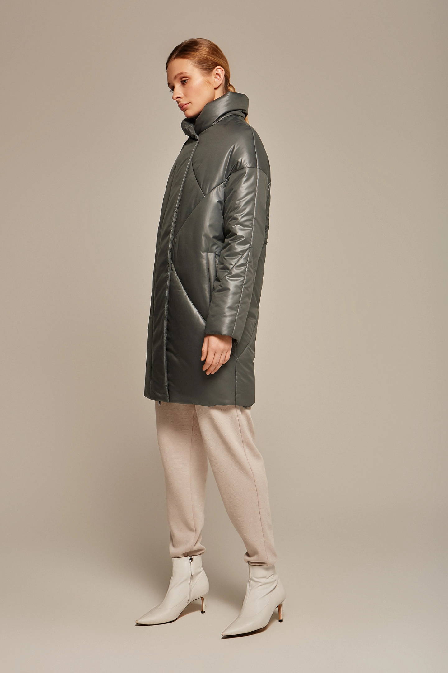 Пальто бомбер стеганое