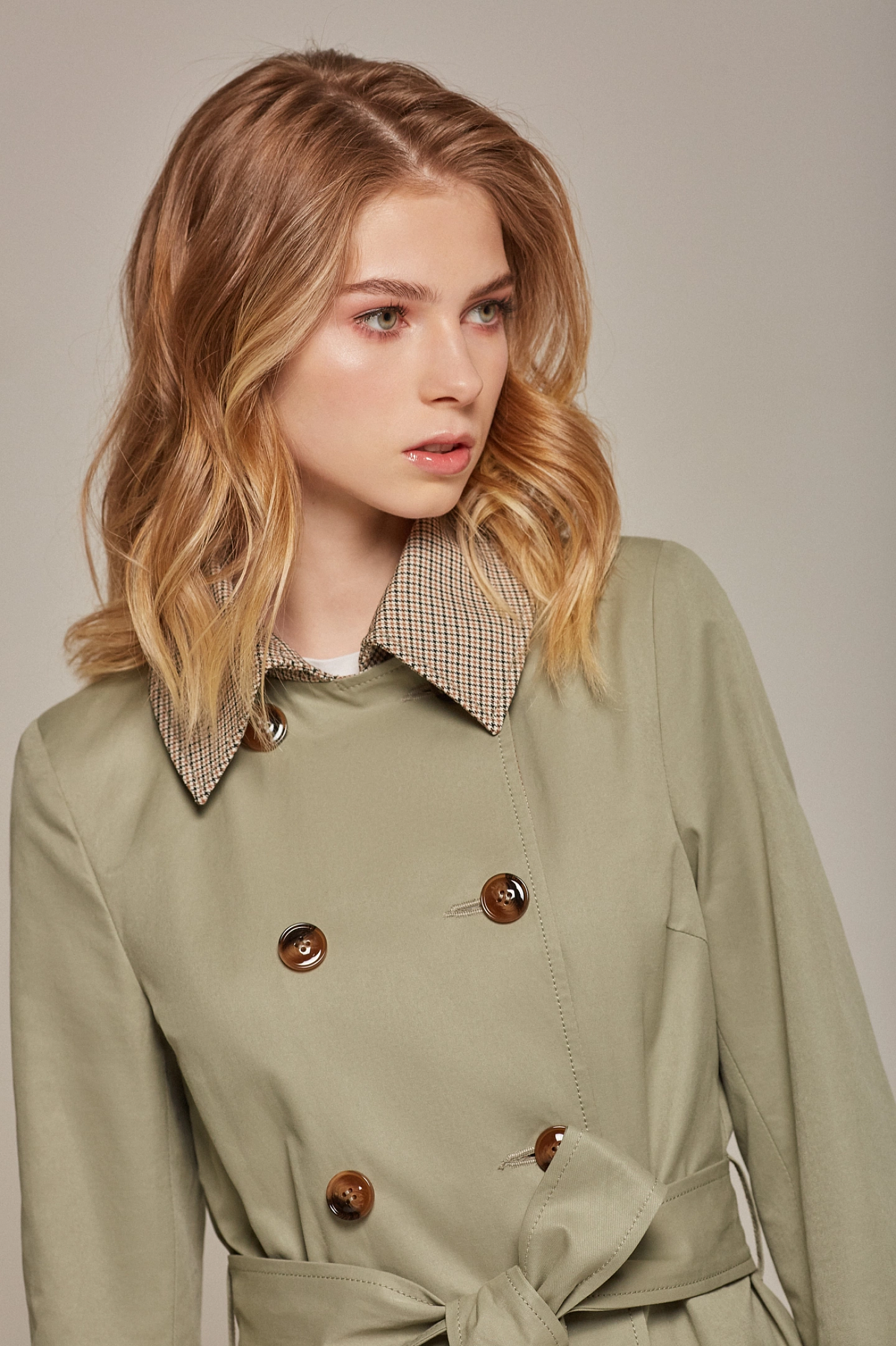 Тренч прямой с втачным рукавом