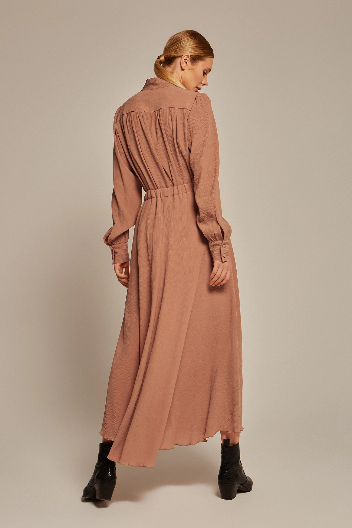 Юбка миди с асимметричным низом